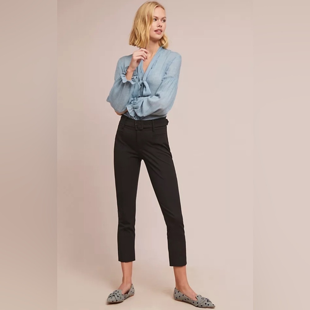 Anthropologie The Essential Slim Trousers
Size 6